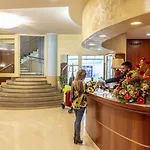 Отель San Luca 4*