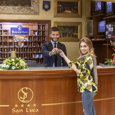 Hotell San Luca 4*